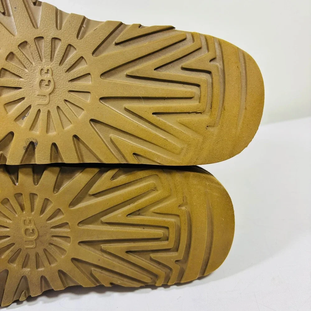 UGG pre owned